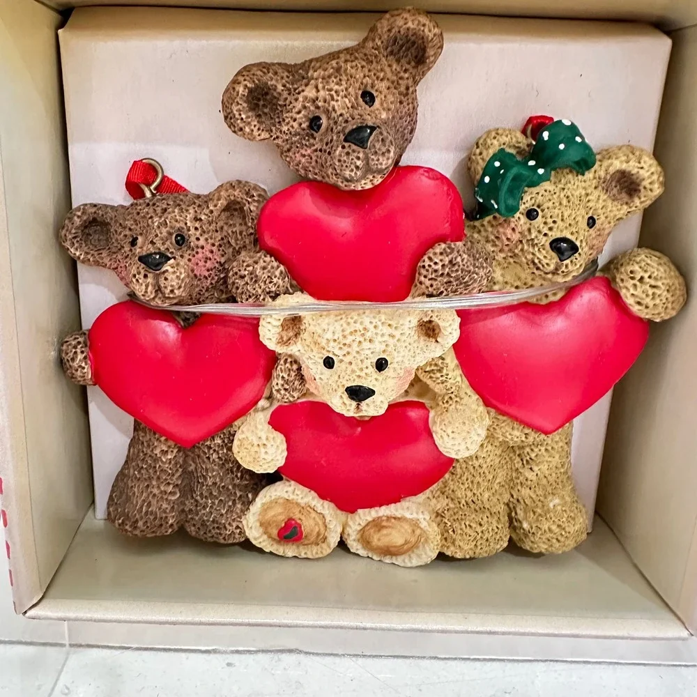 Kurt S Adler Holly Bearies Teddy Bear Christmas Ornaments Set of 2 Hearts Wreath